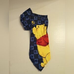 Pooh Brand Pooh and the Honeybee men's tie